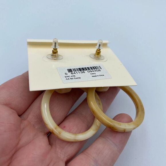 Amrita Singh Elise Ivory Drop Resin Earrings Retired - Picture 4 of 6